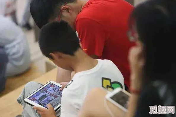 震惊！1000部免费啪啪十八未年禁止观看，竟然在网络上流传，引发社会广泛关注与讨论！