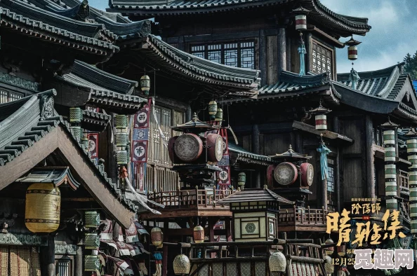 新怡红院：震惊全国！一场意外的盛宴揭示了隐藏多年的秘密与惊人故事！