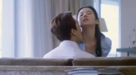 欧美大尺度叫床戏做爰最新消息近期多部影视作品因其大胆的表现手法引发热议